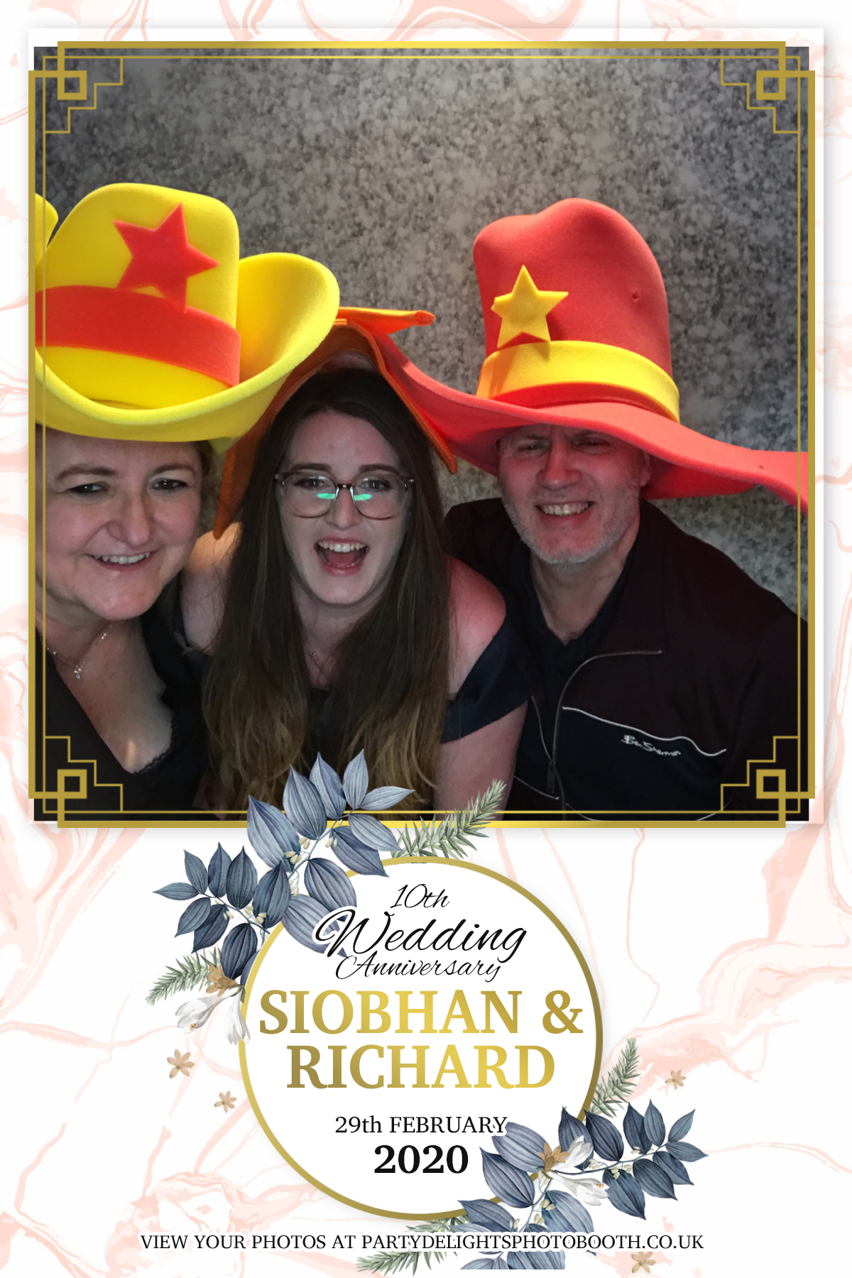 Siobhan and Richards Vow renewal  | View more photos from the event at gallery.partydelightsphotobooth.co.uk/u/PartyDelightsPhotoBooth/Siobhan-and-Richards-Vow-renewal